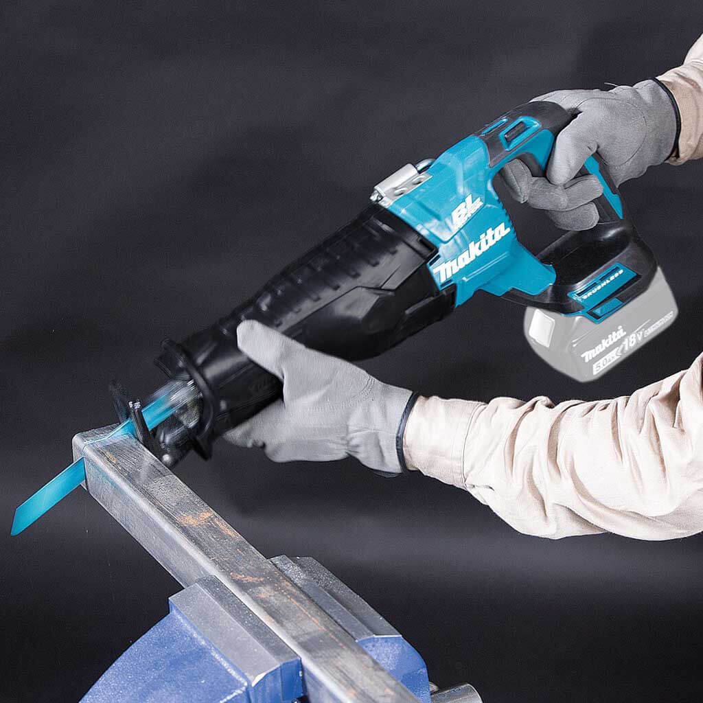 Батериска реципрочна пила DJR187Z 18V 32mm Brushless - Image 7